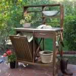 How To Choose A Potting Bench – Hayneedle